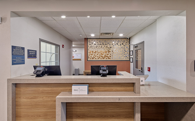 photo 2 of Candlewood Suites Grand Prairie by IHG