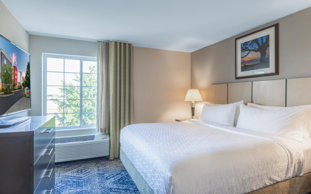 photo 3 of Candlewood Suites Greenville by IHG