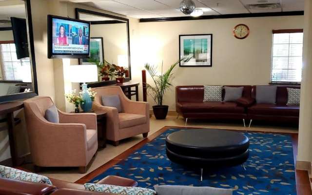 photo 2 of Candlewood Suites Houston Medical Center by IHG