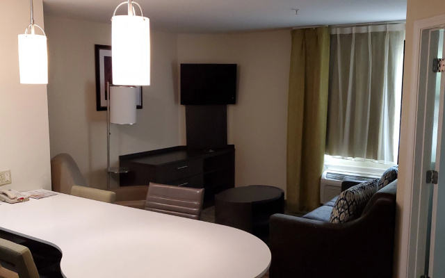 photo 4 of Candlewood Suites Houston Medical Center by IHG