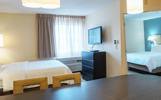 photo 5 of Sonesta Simply Suites Houston Galleria Medical Center