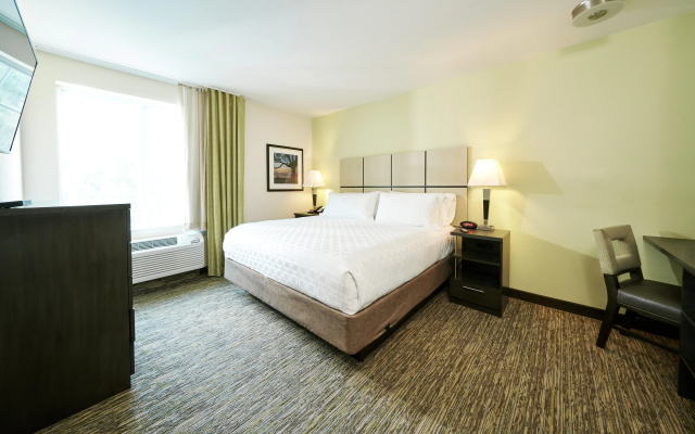 photo 4 of Sonesta Simply Suites Houston W Beltway