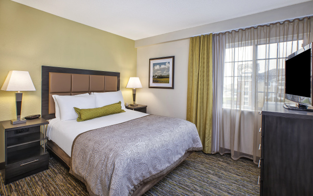 photo 4 of Candlewood Suites Indianapolis by IHG