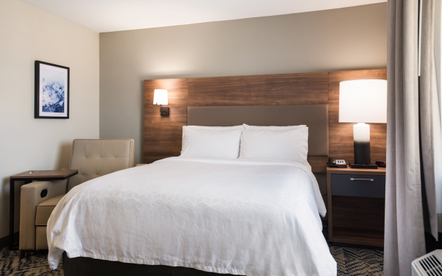 photo 3 of Candlewood Suites Lake Charles-Sulphur By IHG