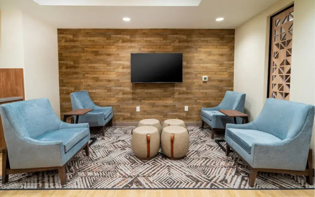 photo 2 of Candlewood Suites Las Vegas - E Tropicana by IHG