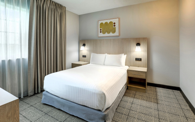 photo 5 of Sonesta Simply Suites Miami Airport Doral
