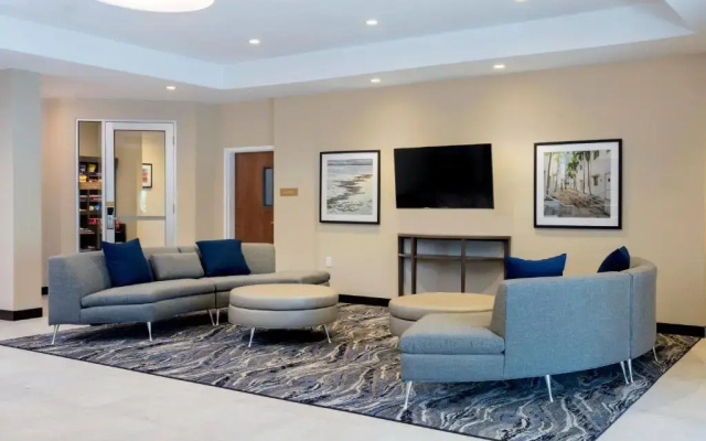 photo 4 of Candlewood Suites Miami Exec Airport - Kendall, an IHG Hotel