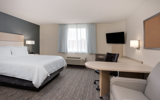 photo 4 of Candlewood Suites Miami Intl Airport - 36th St by IHG