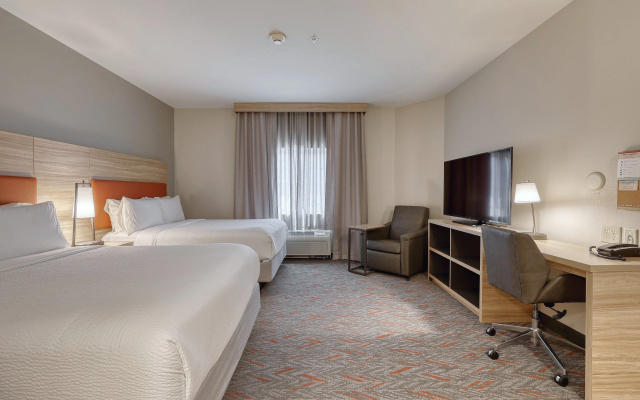 photo 5 of Candlewood Suites Milwaukee Airport by IHG