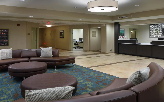 photo 2 of Candlewood Suites Newark South - University Area by IHG