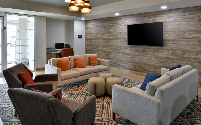 photo 2 of Candlewood Suites Northeast Kansas City by IHG