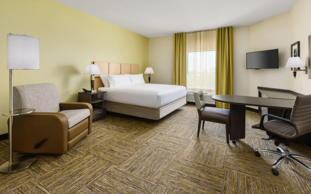 photo 5 of Candlewood Suites Orlando - Lake Buena Vista by IHG