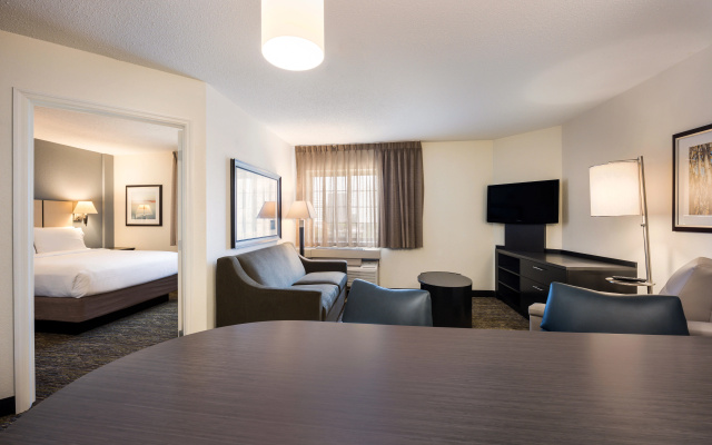 photo 4 of Sonesta Simply Suites Phoenix Glendale
