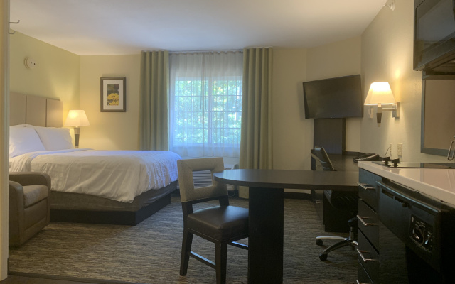 photo 5 of Candlewood Suites Raleigh Crabtree by IHG