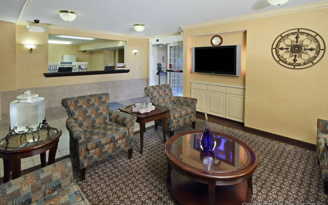photo 2 of Candlewood Suites Rogers / Bentonville by IHG
