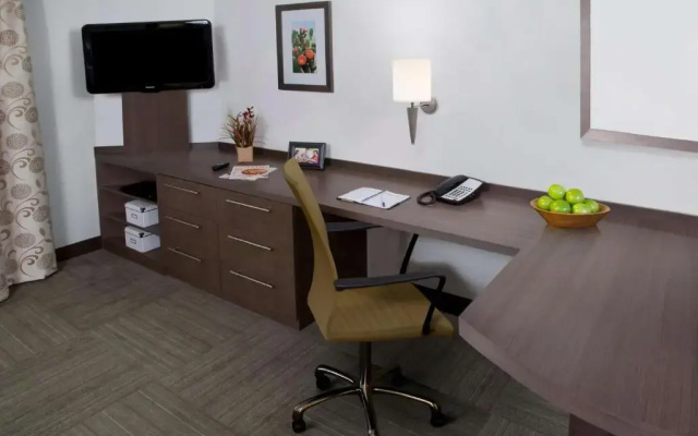 photo 5 of Sonesta Simply Suites San Antonio NW