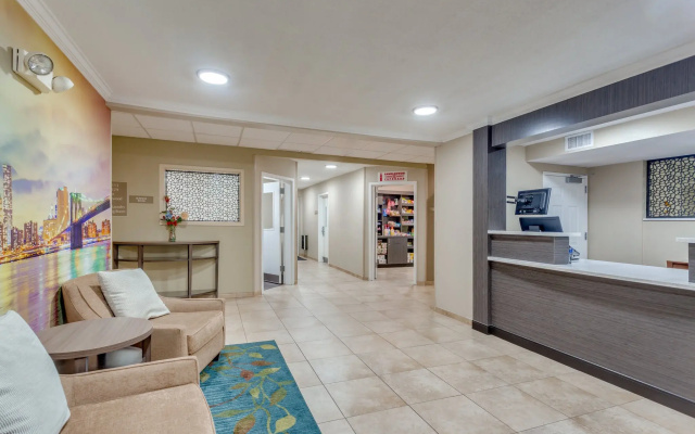photo 2 of Candlewood Suites Secaucus - Meadowlands by IHG