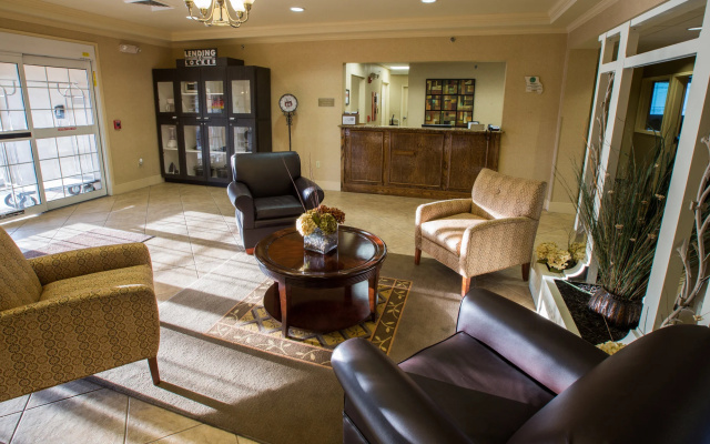 photo 2 of Candlewood Suites Springfield by IHG