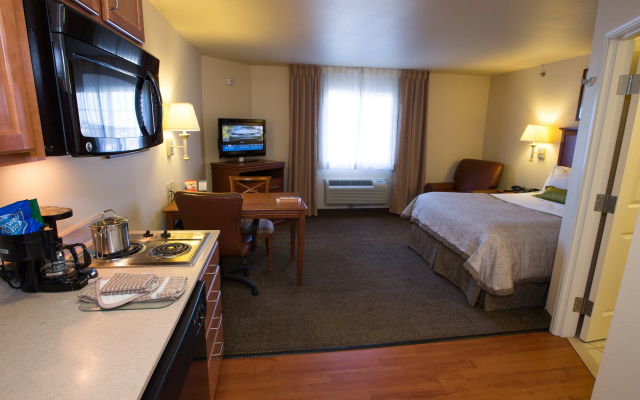 photo 4 of Candlewood Suites Springfield by IHG