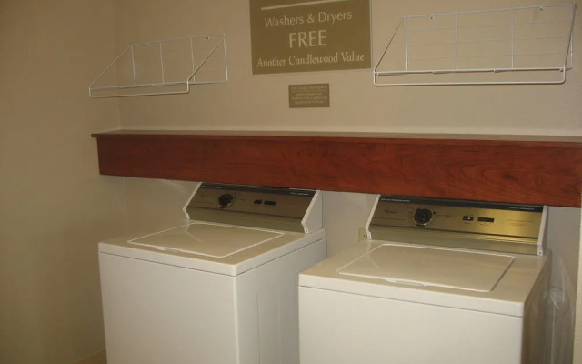 photo 2 of Candlewood Suites Waterloo- Cedar Falls