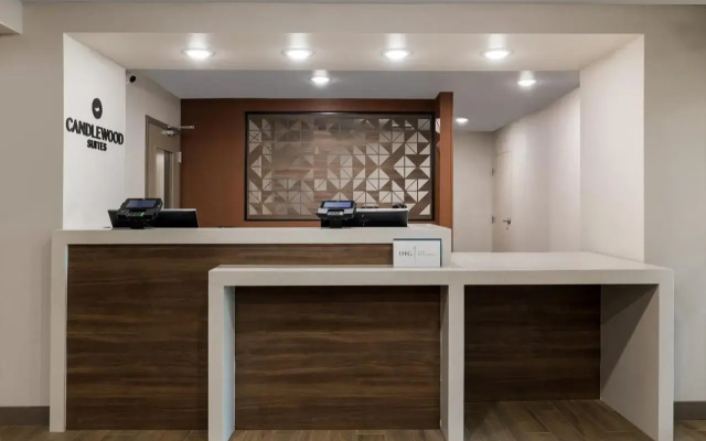photo 2 of Candlewood Suites Lafayette - River Ranch by IHG