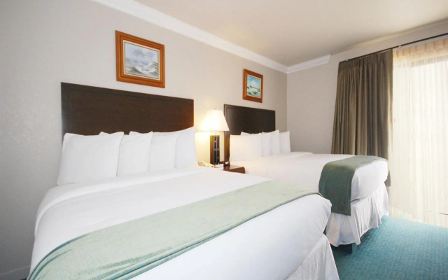 photo 3 of Cannery Row Inn