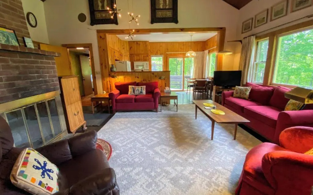 photo 3 of Cannon four bed three bath slopeside home Steps to Mittersill and slopes