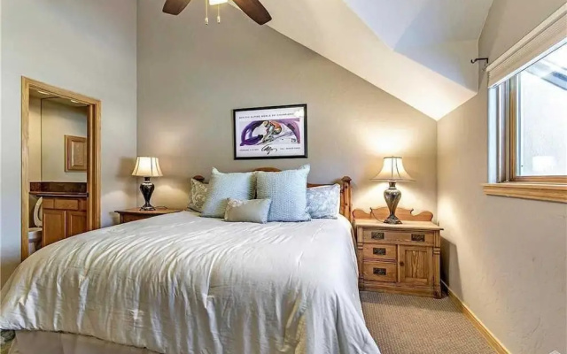 photo 5 of Canyon Run I302 3 Bedrooms 3 Bathrooms Condo