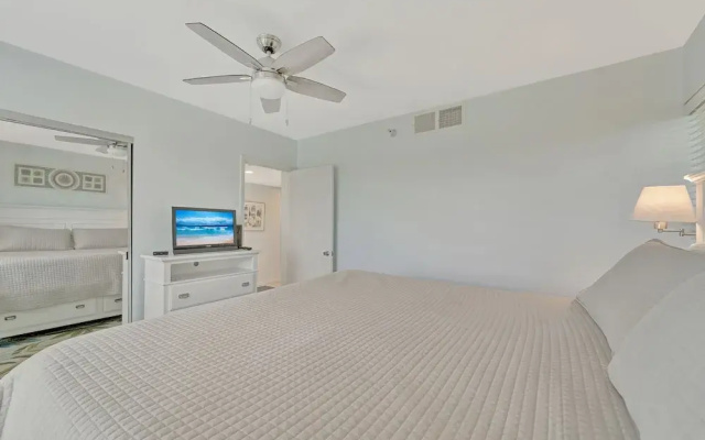 photo 2 of Beach  One Bedroom Villa by RedAwning