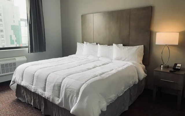 photo 5 of Capital Hotel