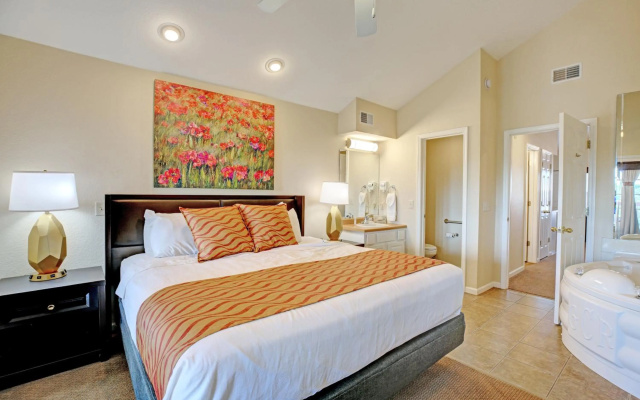 photo 2 of Grand Crowne Resort