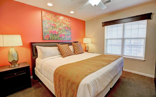photo 4 of Grand Crowne Resort