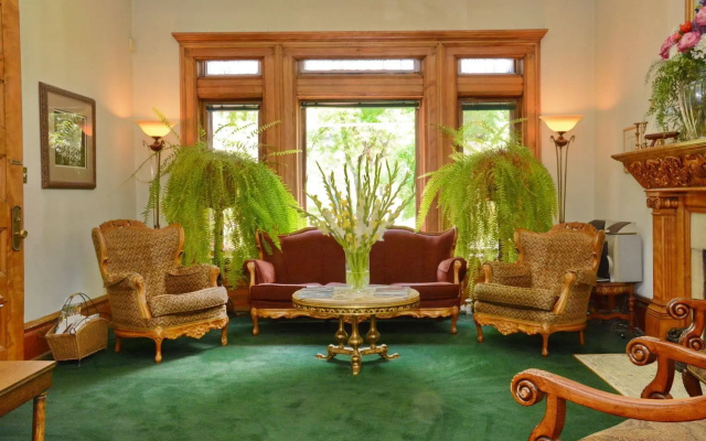 photo 2 of Capitol Hill Mansion B&B Inn