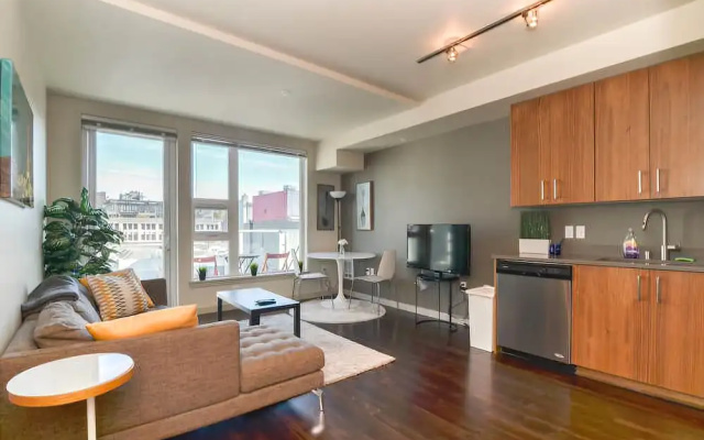 photo 3 of Capitol Hill Suites by Luxe Hubs