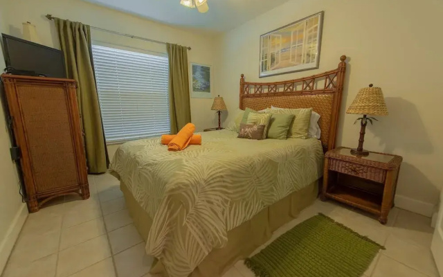 photo 4 of Capri Condo A Apartment 3