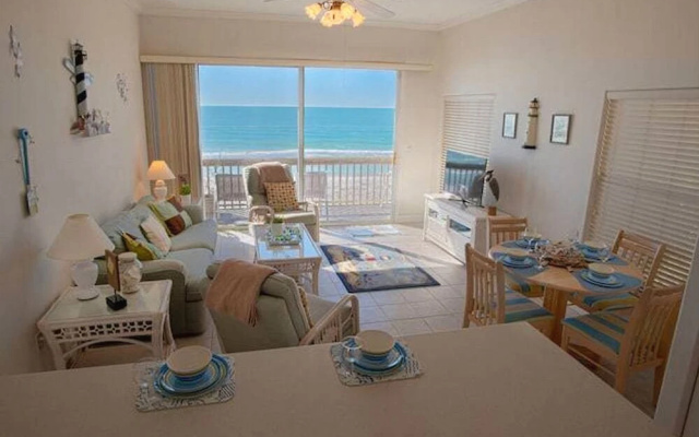 photo 2 of Capri Condo C Apartment 2