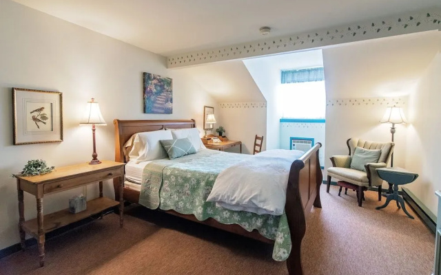 photo 5 of Captain Stannard House Bed and Breakfast Country Inn
