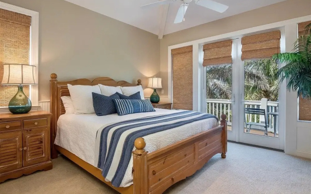 photo 3 of Captiva Vista - 6 Br Home