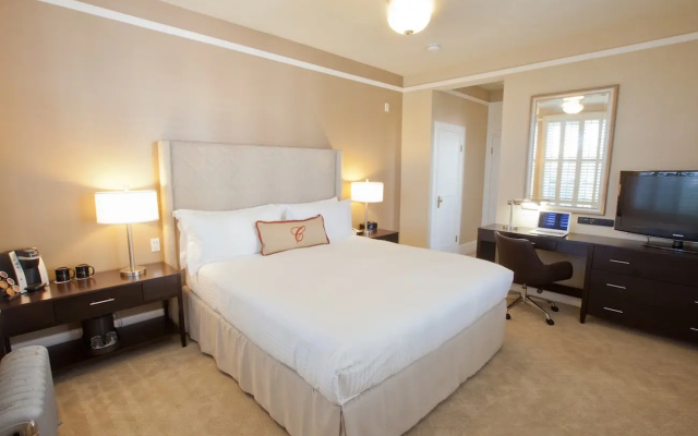 photo 3 of The Cardinal Hotel