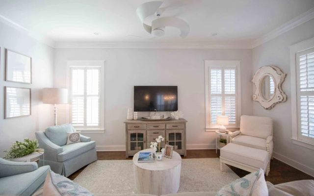 photo 2 of Carefree Cottage - 46 E Seacrest Blvd by Dune Vacation Rentals