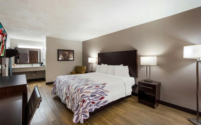 photo 5 of Red Roof Inn Columbia, SC Airport