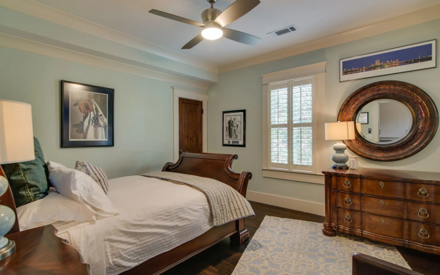 photo 3 of Caroline House Nashville Historic Inn