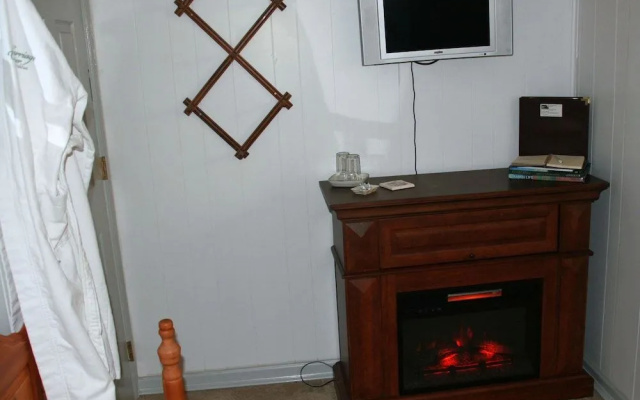 photo 2 of Carriage Corner Bed & Breakfast