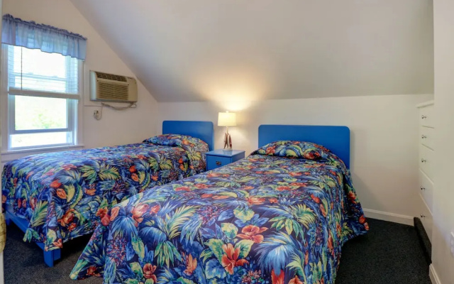 photo 4 of Carriage House Motel Cottages & Suites