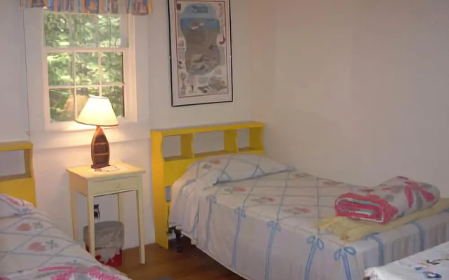 photo 4 of Carriage House - One Bedroom Home