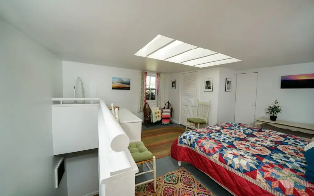 photo 3 of Carriage House Studio Bedroom 1 Bathroom Home