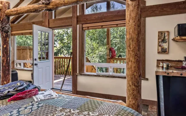 photo 4 of Carson Ridge Luxury Cabins