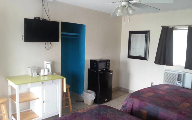 photo 3 of Carters Motel and Mobile Home Village