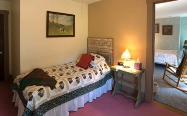 photo 5 of Casa Bella Inn & Restaurant