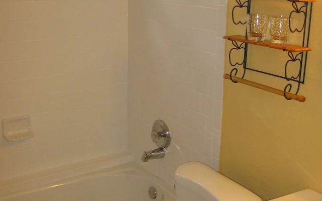 photo 5 of Casa Blanca Vacation Home